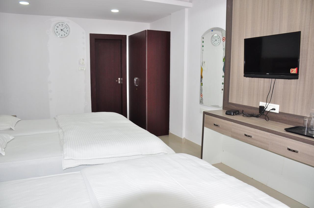I Park Residency Hotel Бангалор Екстериор снимка